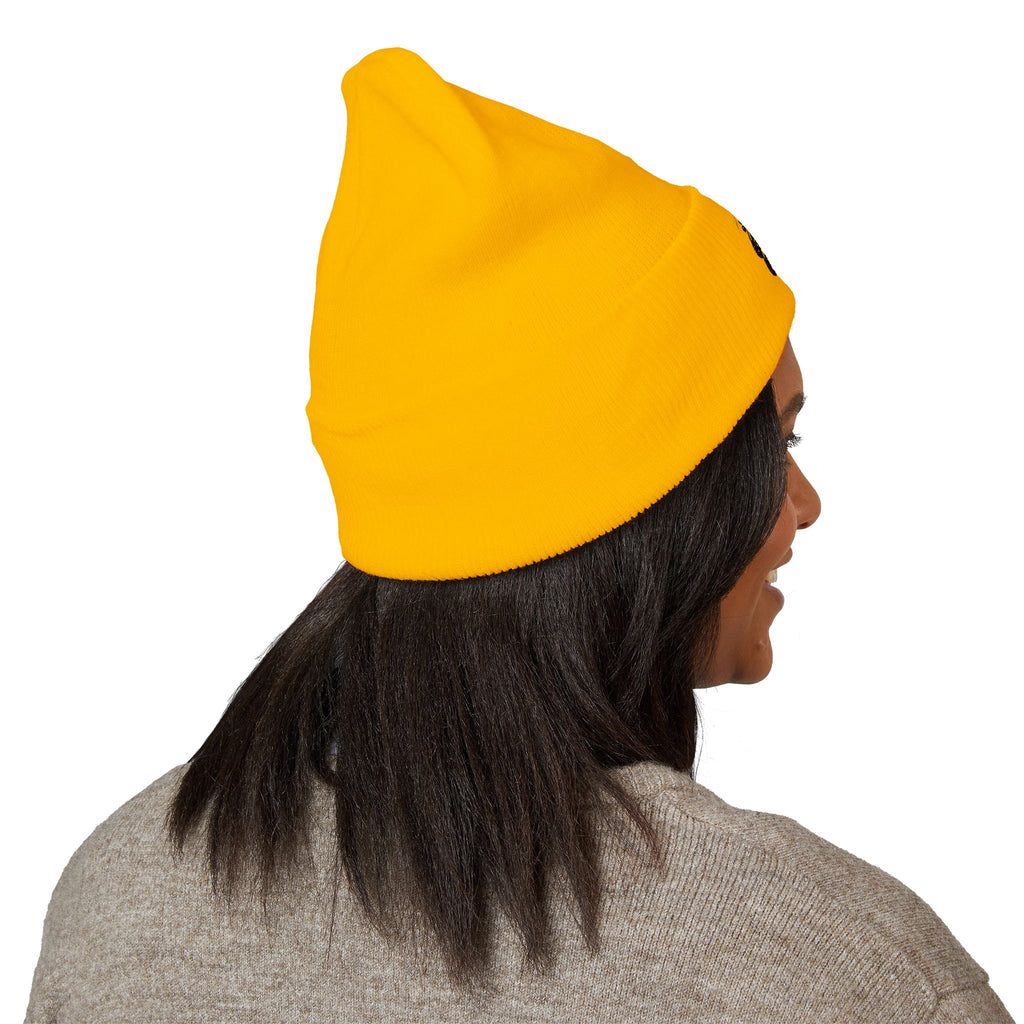 Embroidered "Stay Gold" Cuffed Beanie — Cozy Winter Hat